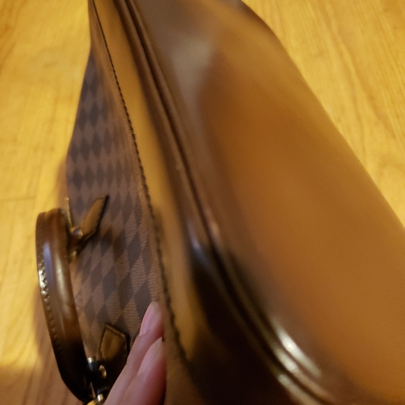 sold!! - Picture 3 of 16